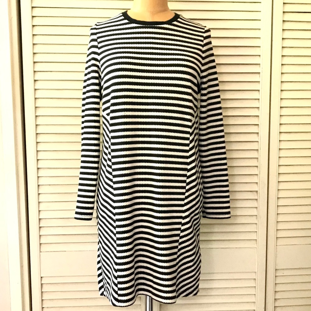 Topshop Womens Dress size 4 Black White Striped Long Sleeve Casual Office Party
